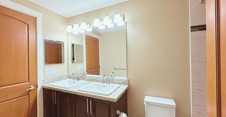 204-32445 Simon Avenue, Abbotsford, BC, V2T 0G7 - 11