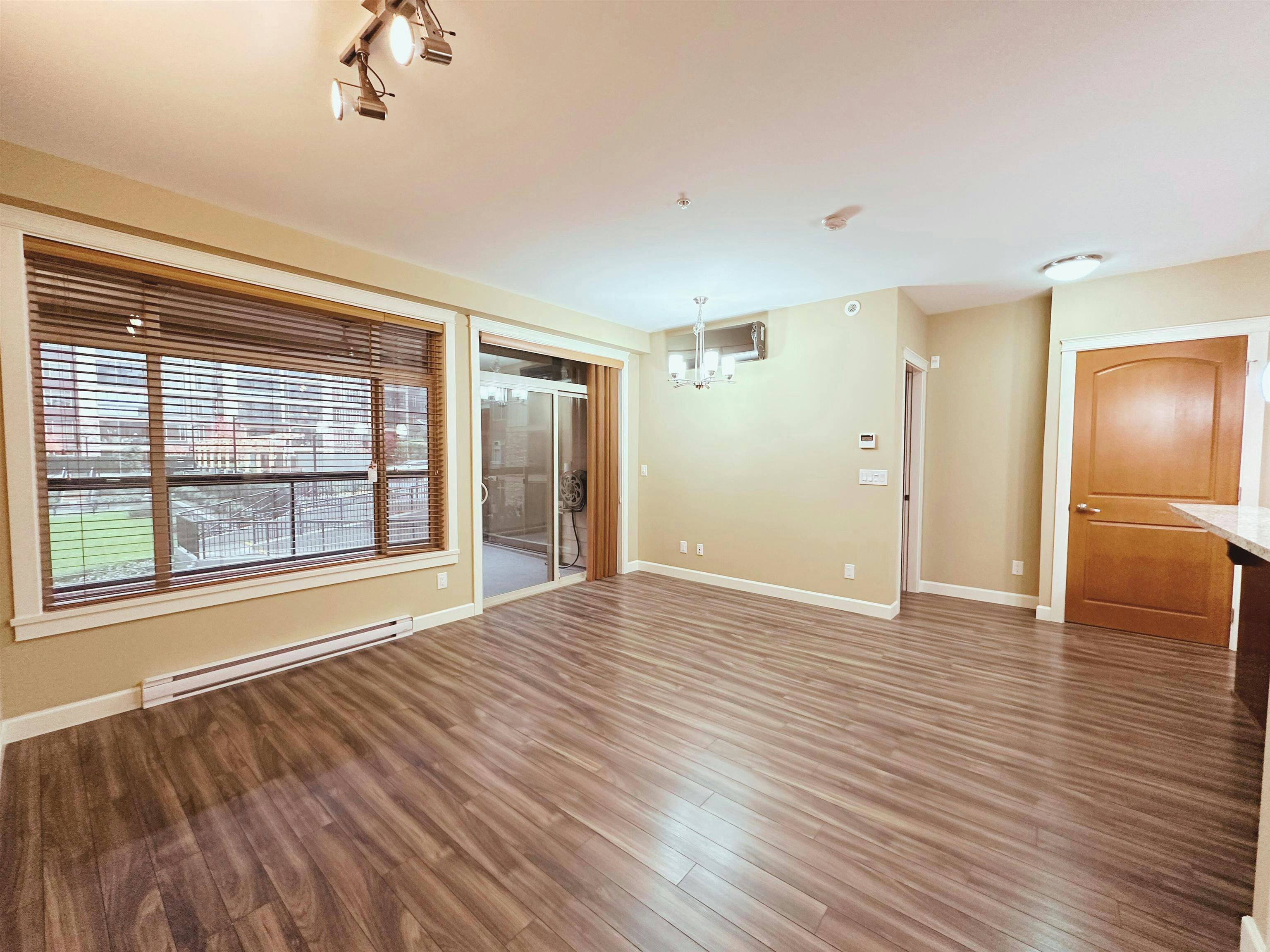 204-32445 Simon Avenue, Abbotsford, BC, V2T 0G7 - 7
