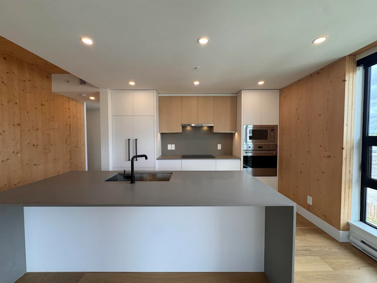 201-310 Salter Street, New Westminster, BC, V3M 0N7 - 2