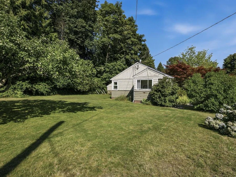 271 Cochrane Road, Gibsons, BC, V0N 1V8 - 33