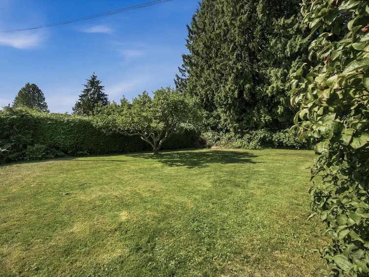 271 Cochrane Road, Gibsons, BC, V0N 1V8 - 32
