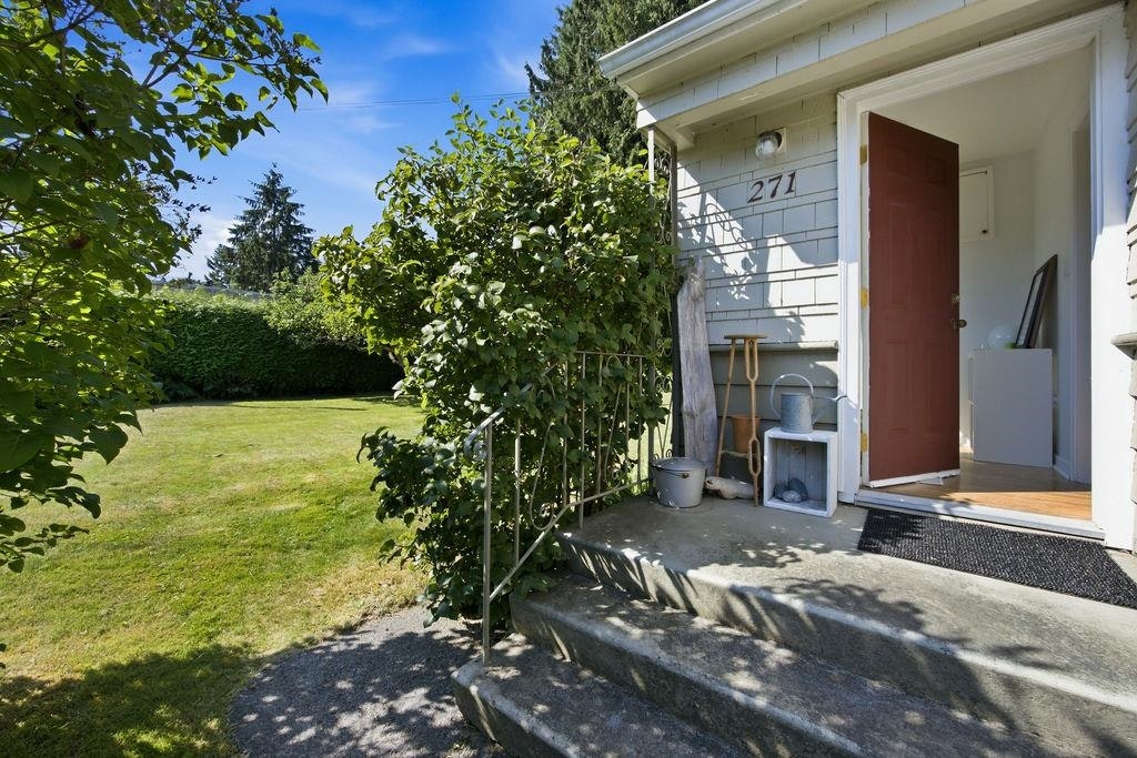 271 Cochrane Road, Gibsons, BC, V0N 1V8 - 4