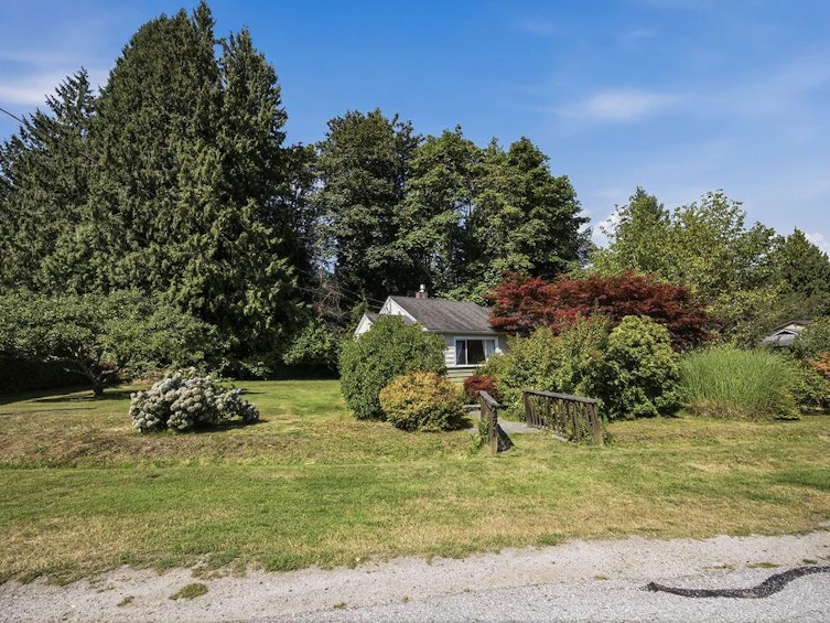 271 Cochrane Road, Gibsons, BC, V0N 1V8 - 31