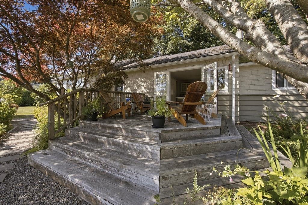 271 Cochrane Road, Gibsons, BC, V0N 1V8