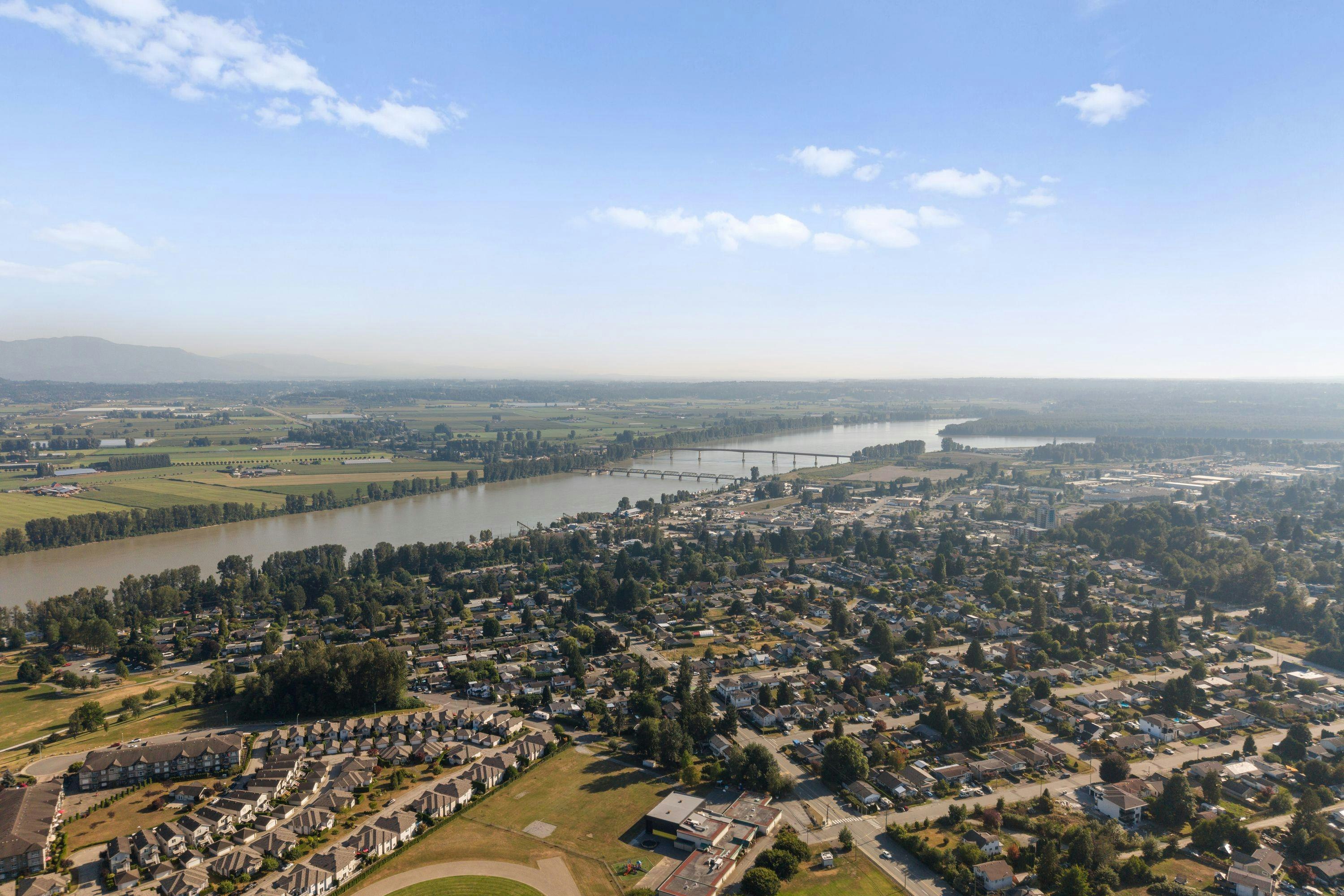 8032 Melburn Drive, Mission, BC, V2V 2B6 - 38