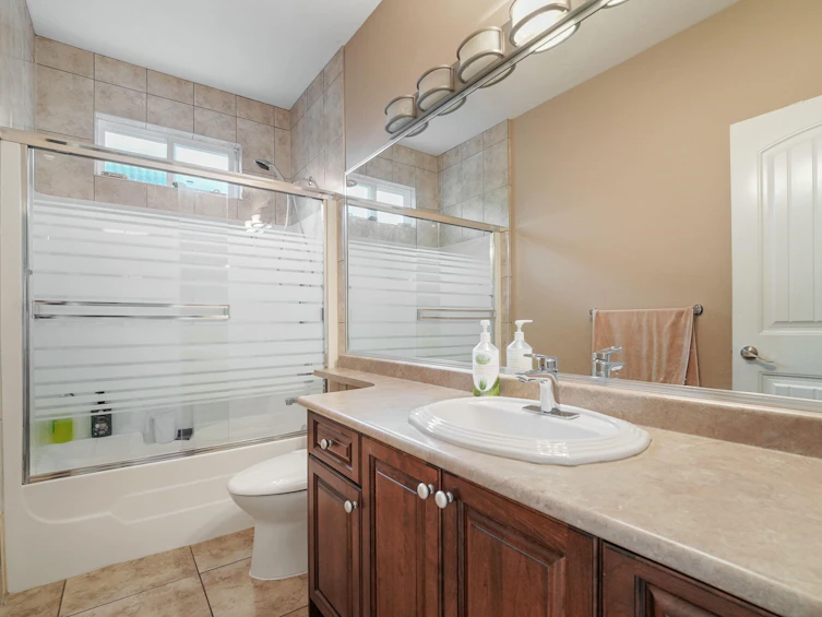 8032 Melburn Drive, Mission, BC, V2V 2B6 - 18