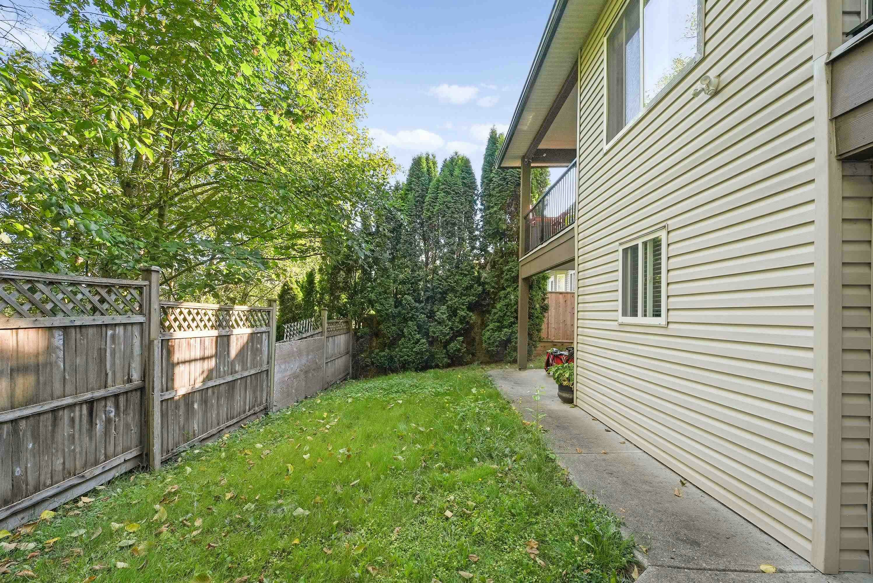 8032 Melburn Drive, Mission, BC, V2V 2B6 - 32