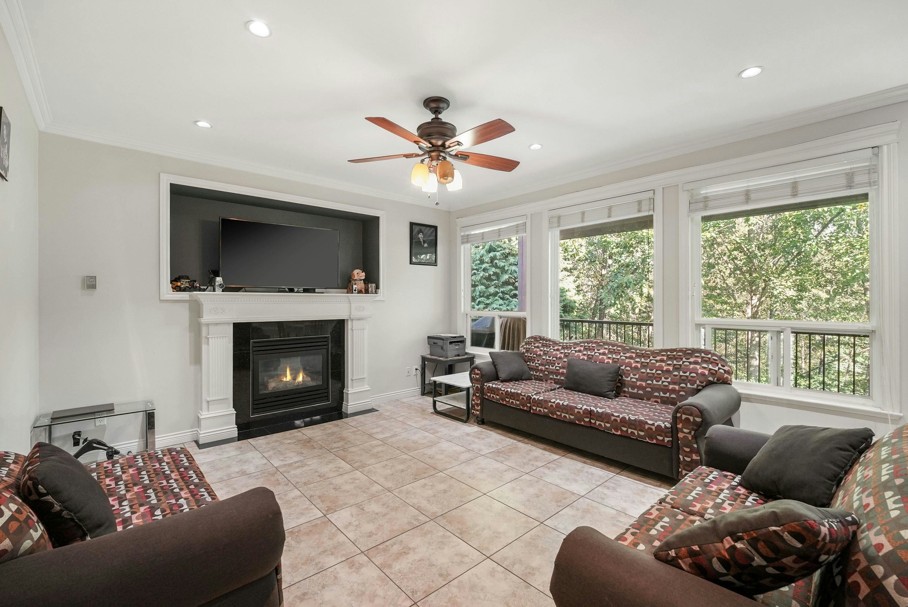 8032 Melburn Drive, Mission, BC, V2V 2B6 - 15