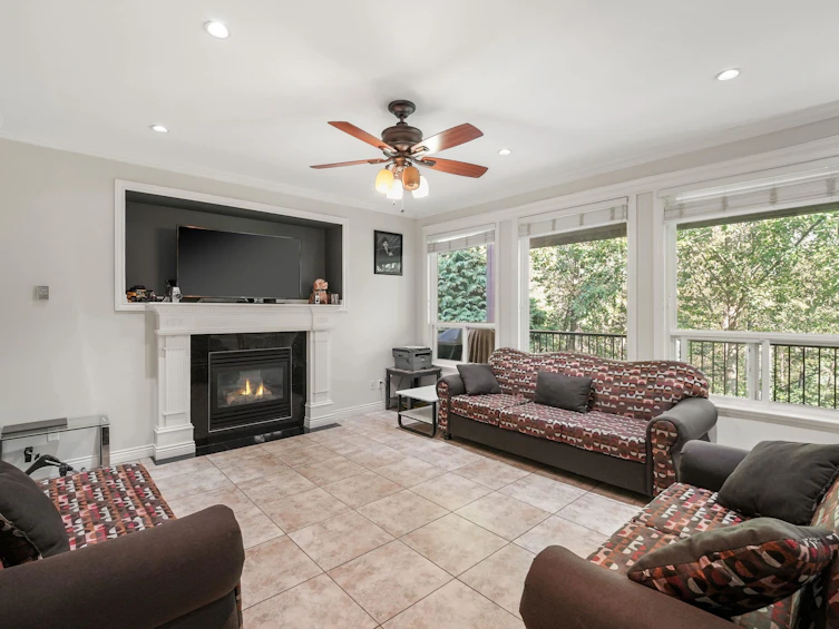 8032 Melburn Drive, Mission, BC, V2V 2B6 - 15