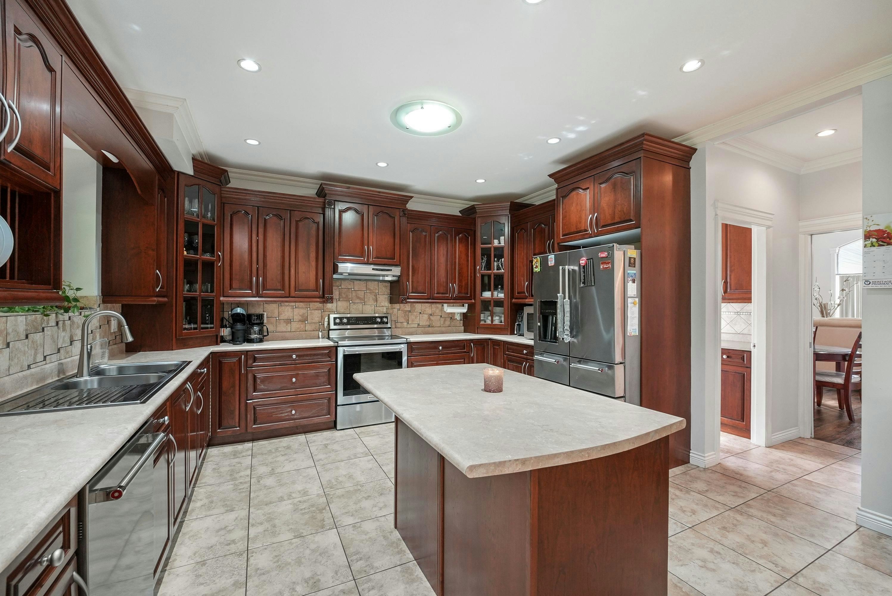 8032 Melburn Drive, Mission, BC, V2V 2B6 - 10