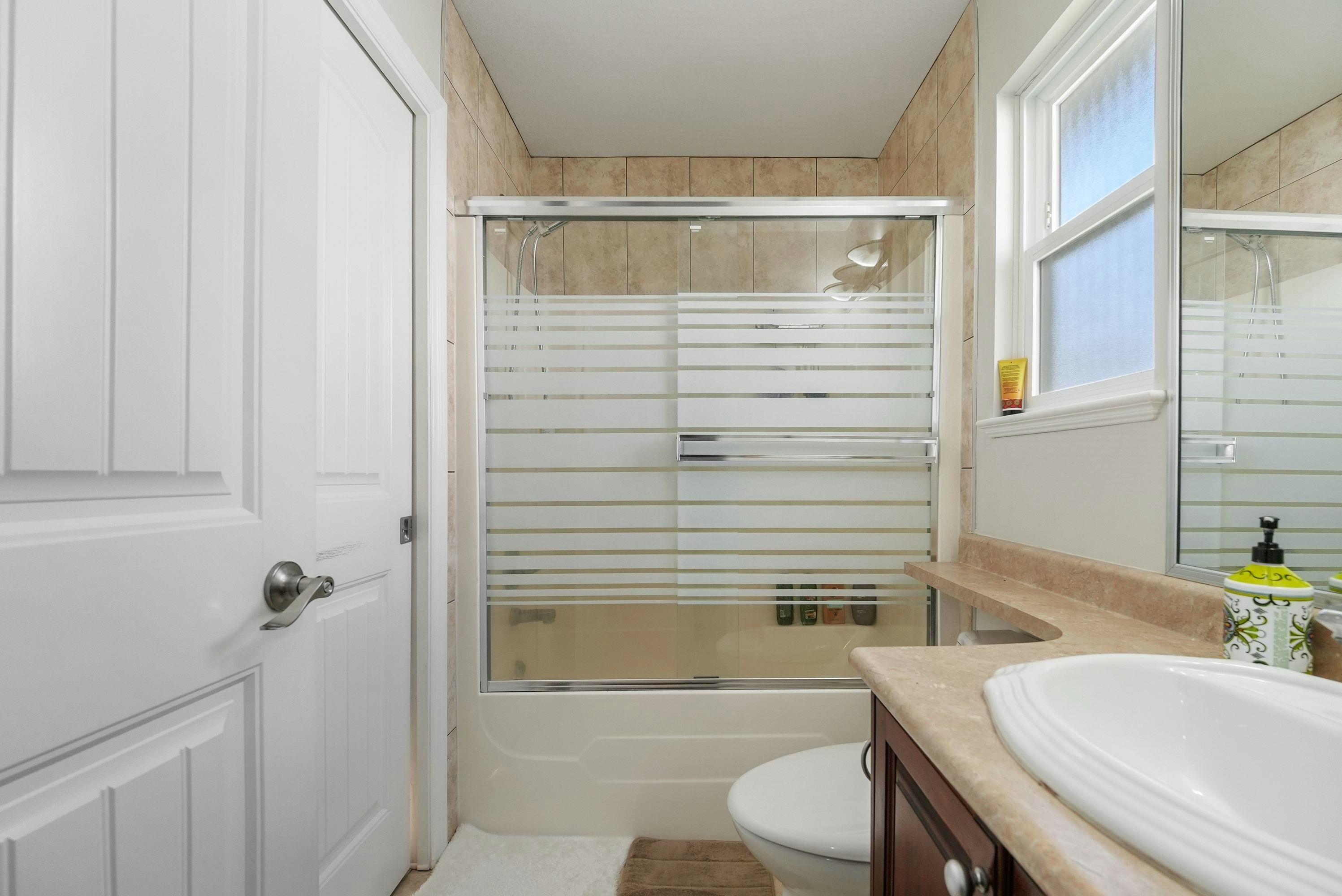 8032 Melburn Drive, Mission, BC, V2V 2B6 - 29