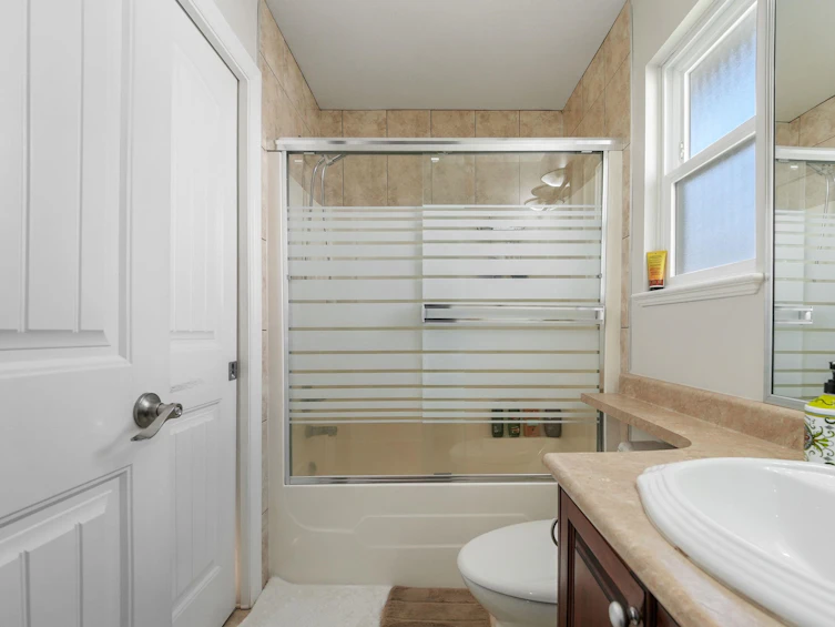 8032 Melburn Drive, Mission, BC, V2V 2B6 - 29