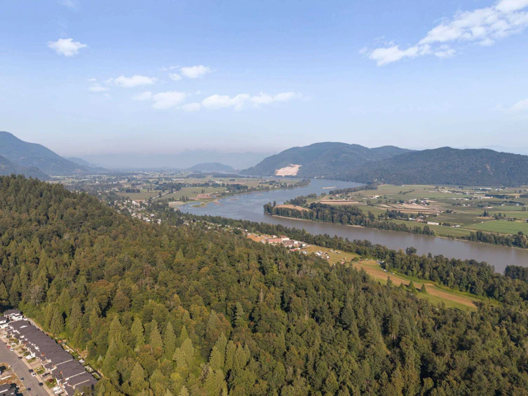 8032 Melburn Drive, Mission, BC, V2V 2B6 - 37