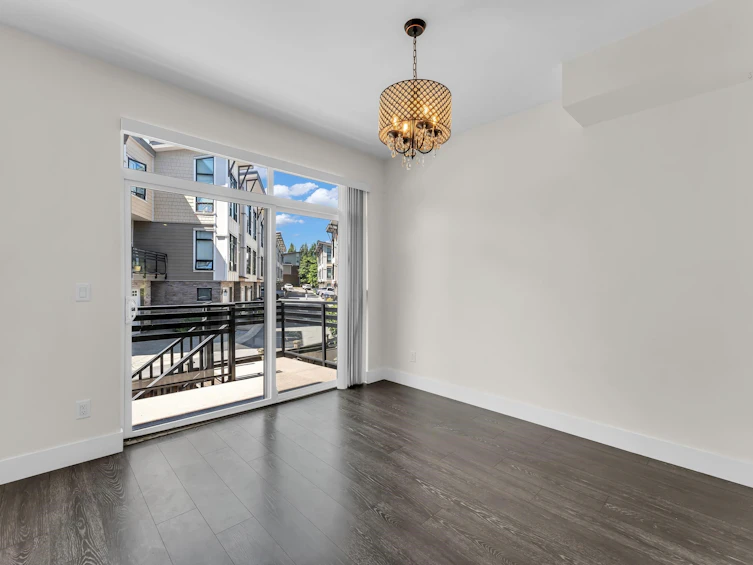 11-9989 E Barnston Drive, Surrey, BC, V4N 6N3 - 10