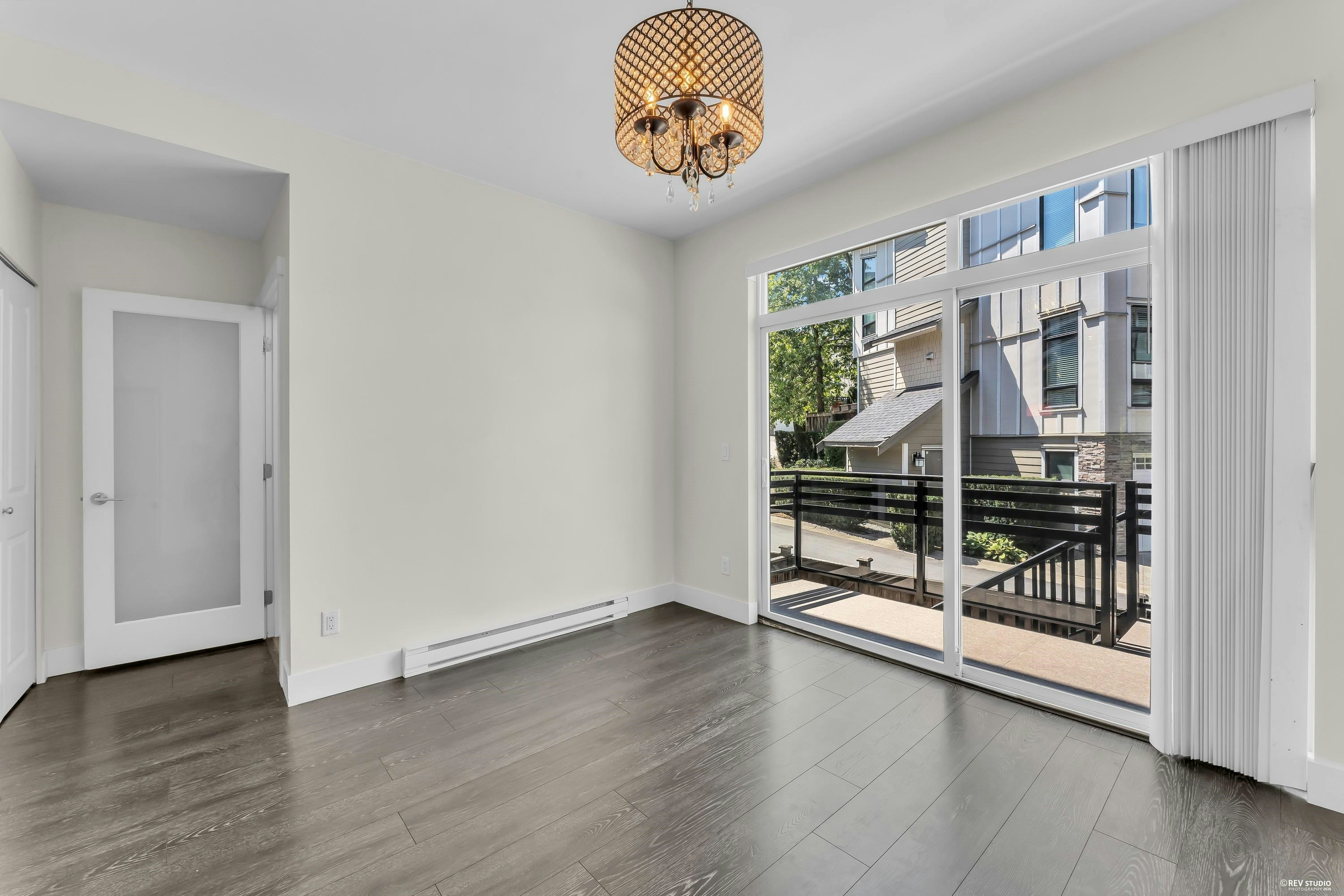 11-9989 E Barnston Drive, Surrey, BC, V4N 6N3 - 11