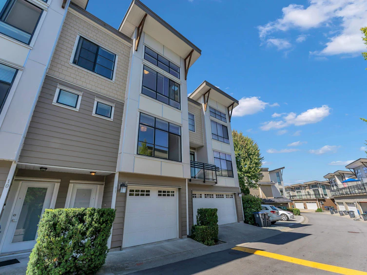 11-9989 E Barnston Drive, Surrey, BC, V4N 6N3 - 37