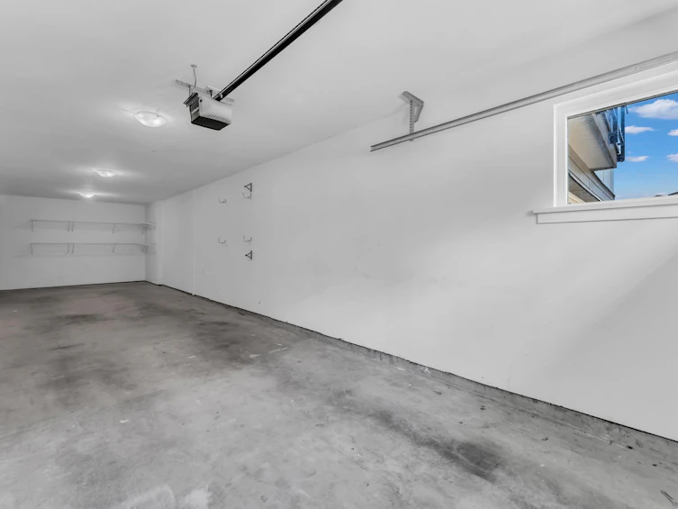 11-9989 E Barnston Drive, Surrey, BC, V4N 6N3 - 33
