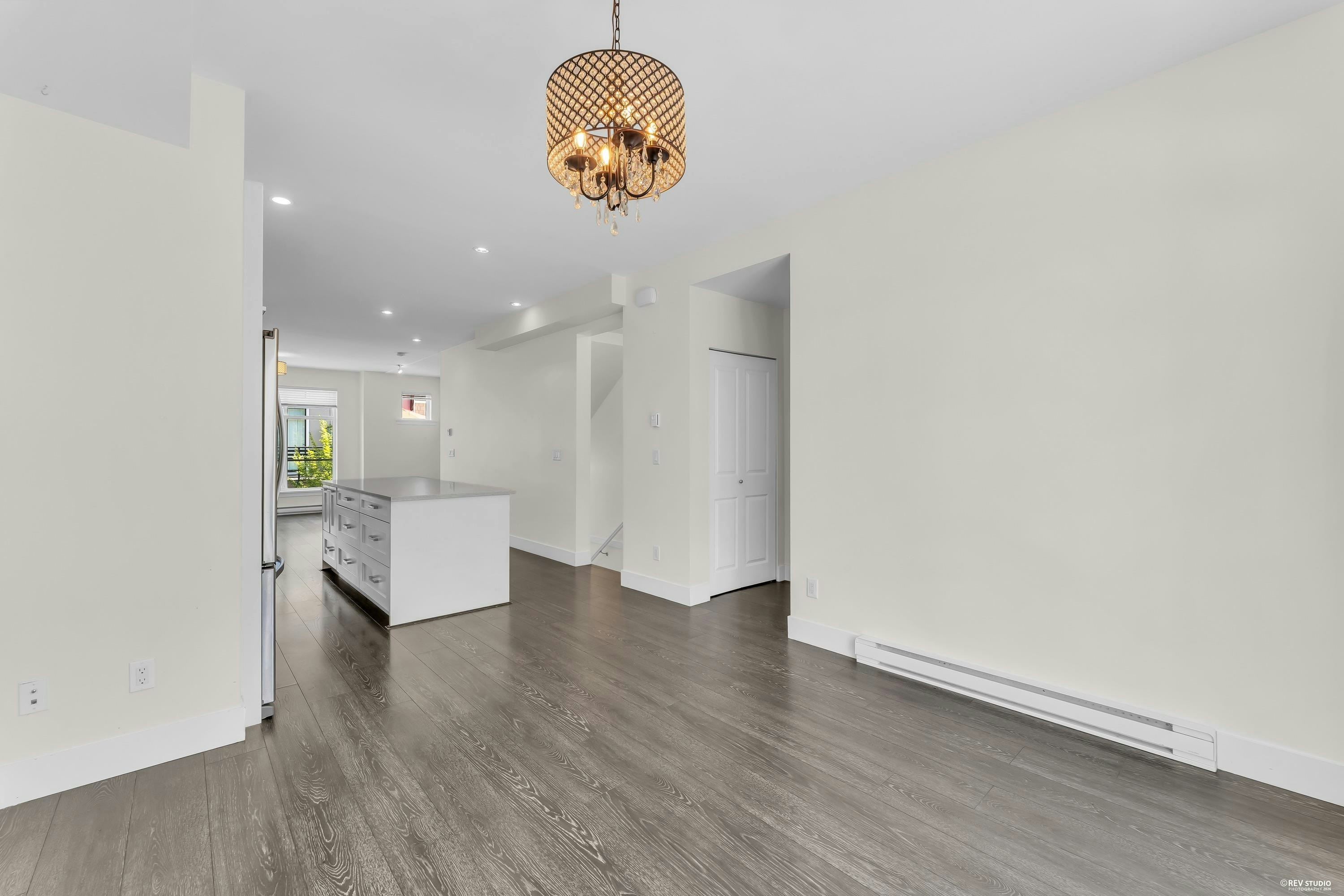 11-9989 E Barnston Drive, Surrey, BC, V4N 6N3 - 6