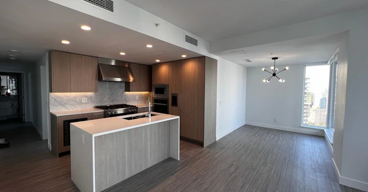2603-6398 Silver Avenue, Burnaby, BC, V5H 0K7 - 3