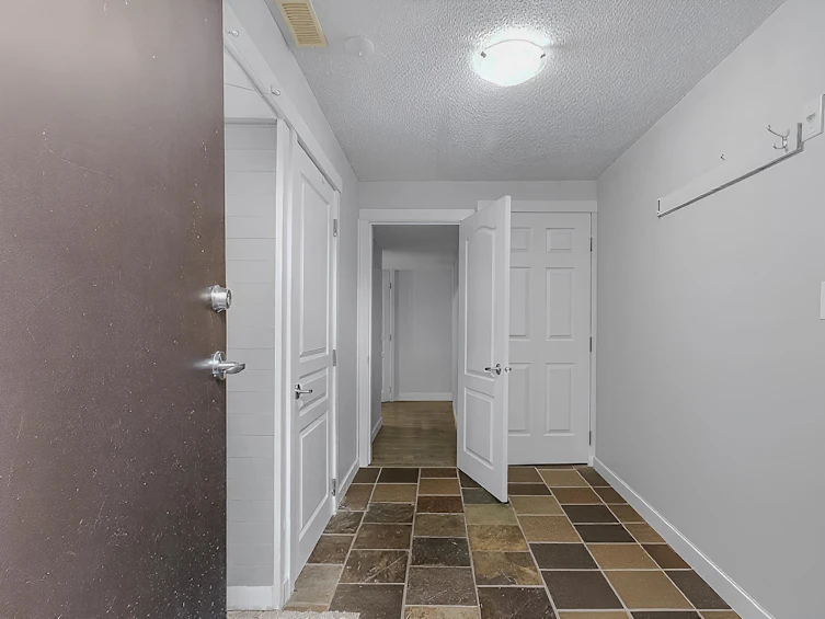 34981 Bernina Court, Abbotsford, BC, V3G 1C2 - 23