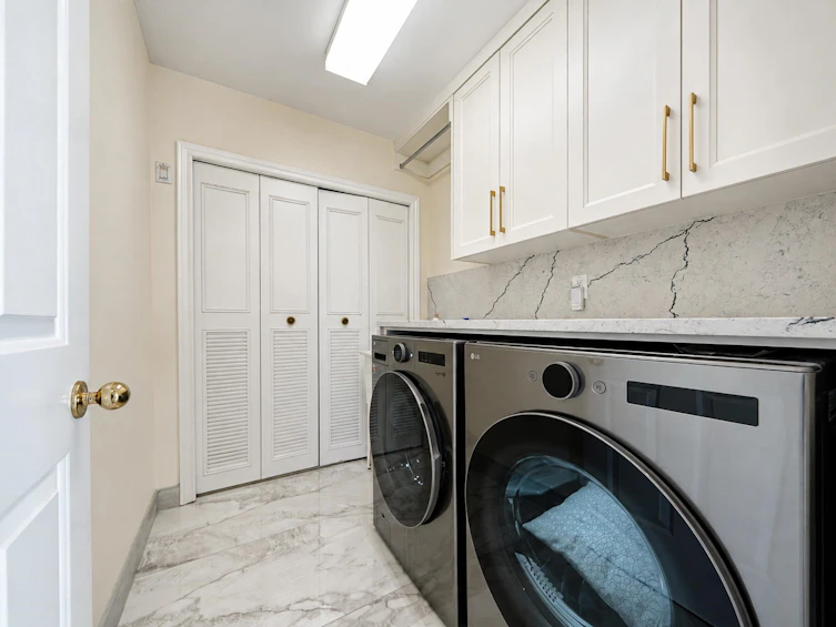 7640 Broadmoor Boulevard, Richmond, BC, V7A 1A7 - 17