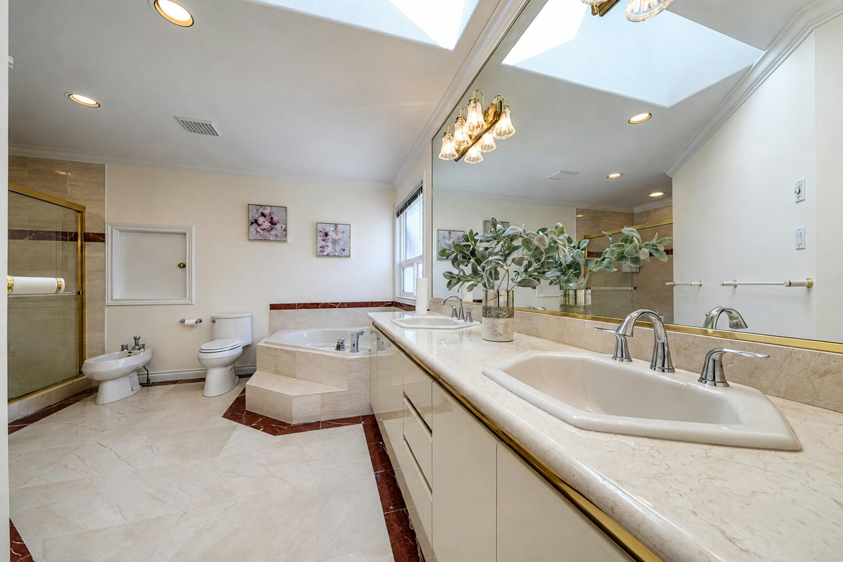 7640 Broadmoor Boulevard, Richmond, BC, V7A 1A7 - 21
