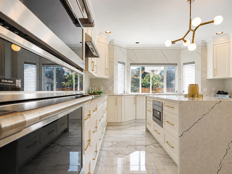 7640 Broadmoor Boulevard, Richmond, BC, V7A 1A7 - 9