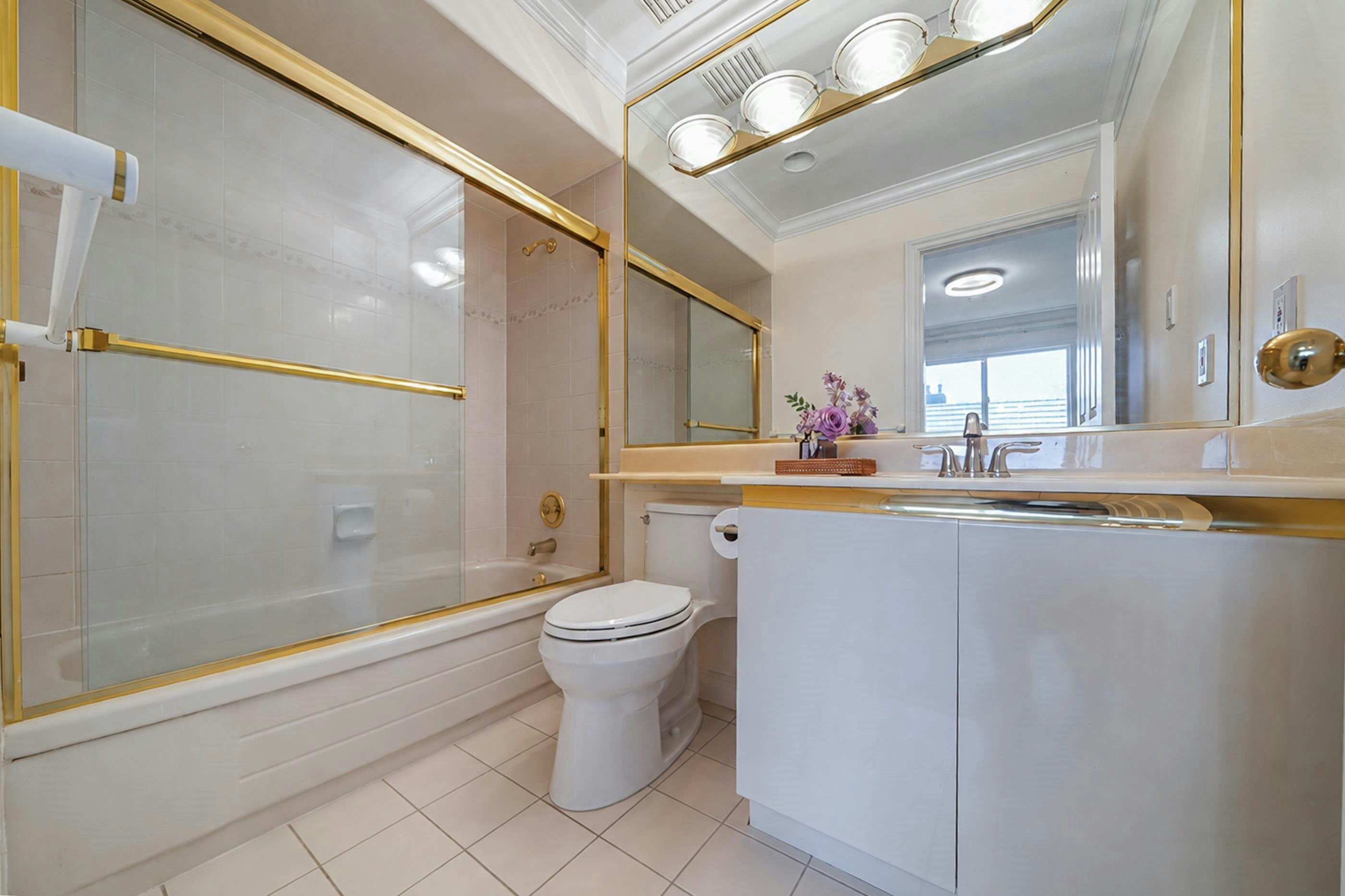 7640 Broadmoor Boulevard, Richmond, BC, V7A 1A7 - 28