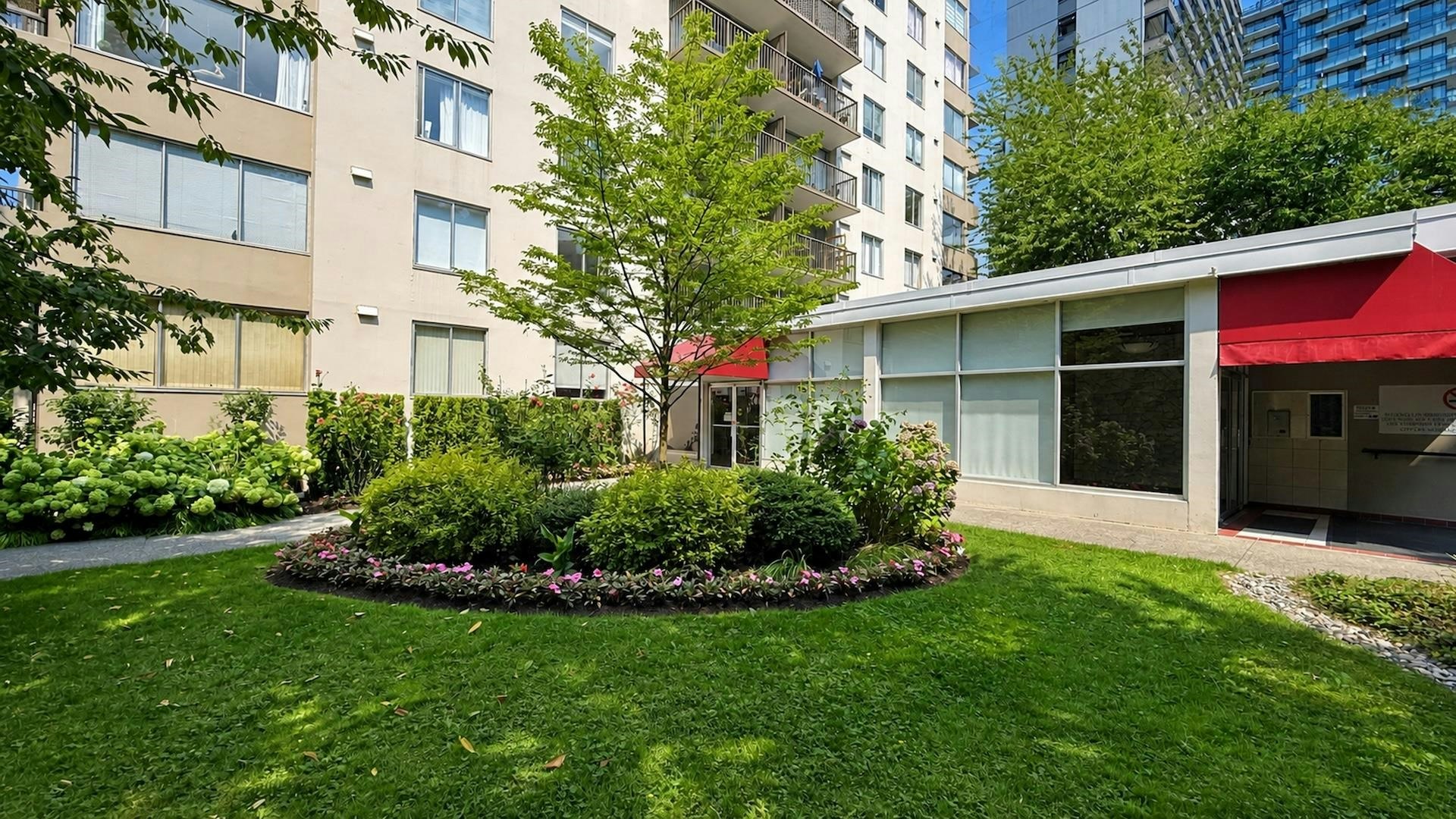 1105-1251 Cardero Street, Vancouver, BC, V6G 2H9 - 28