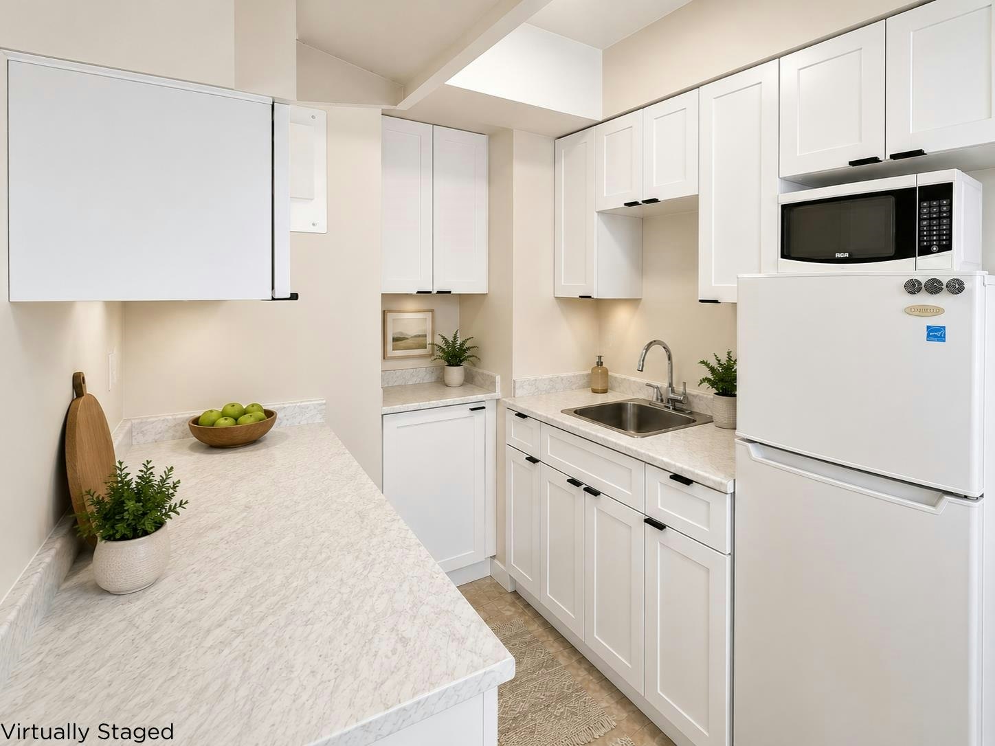1105-1251 Cardero Street, Vancouver, BC, V6G 2H9 - 14