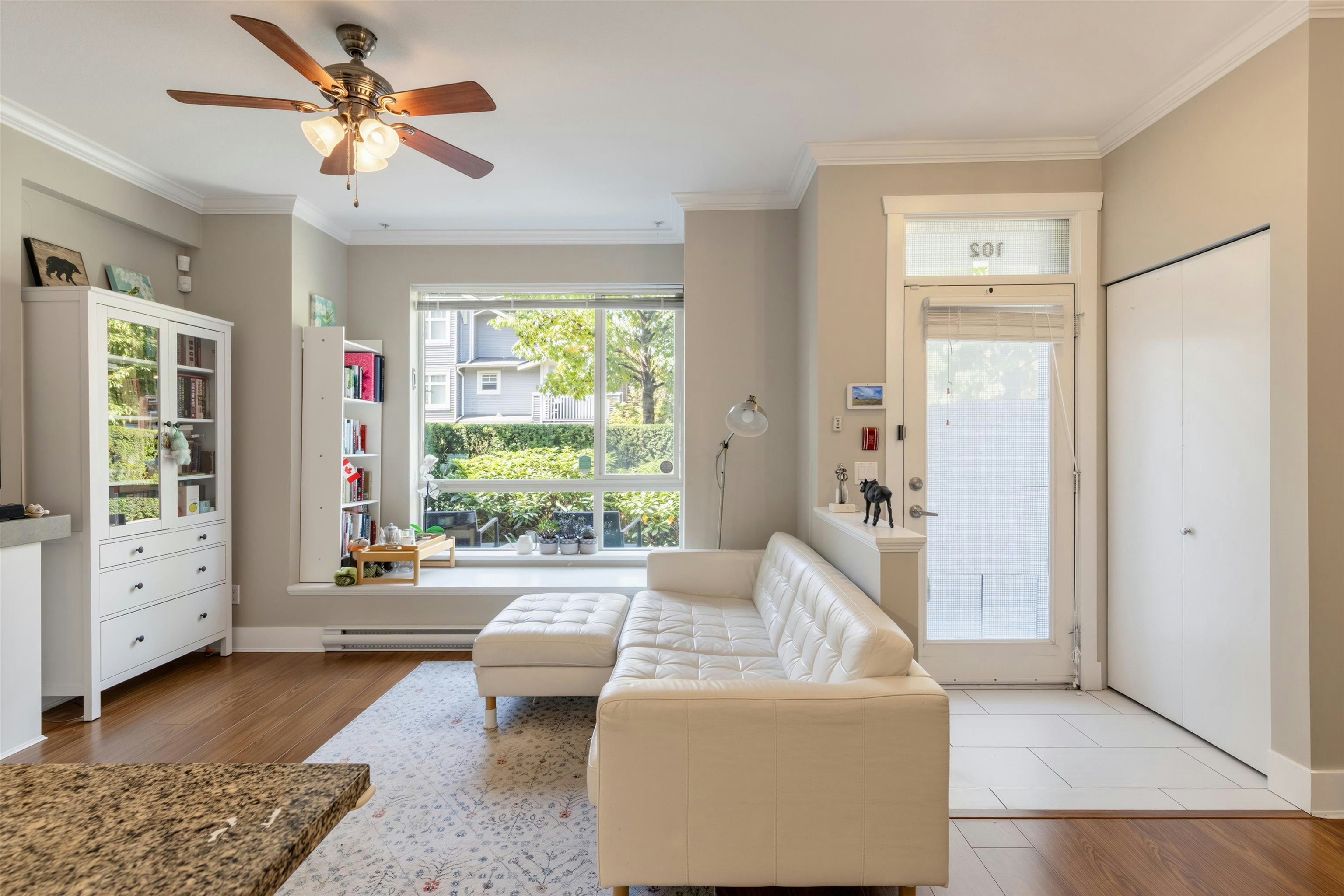 102-7418 Byrnepark Walk - 4