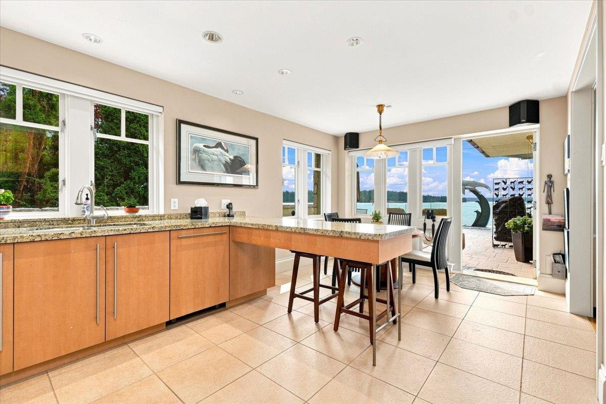 1952 Bellevue Avenue, West Vancouver, BC, V7V 1B5 - 16