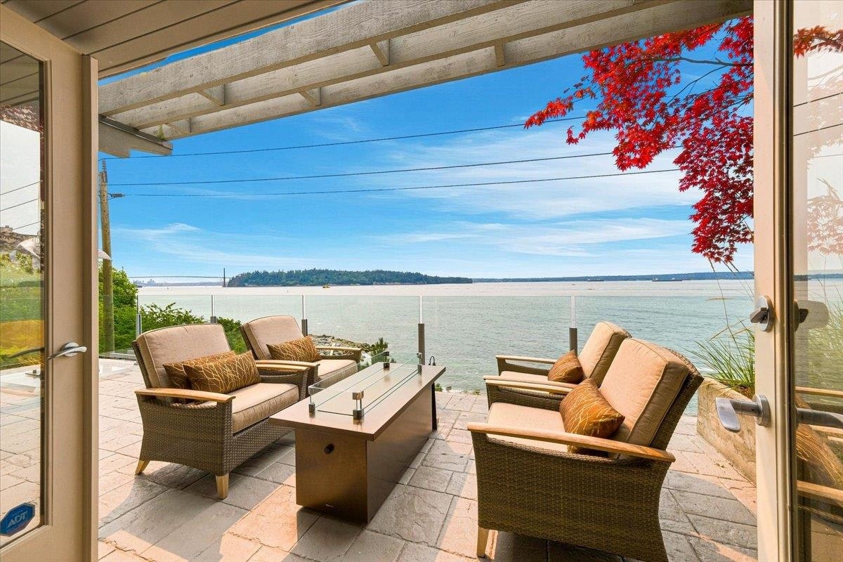 1952 Bellevue Avenue, West Vancouver, BC, V7V 1B5