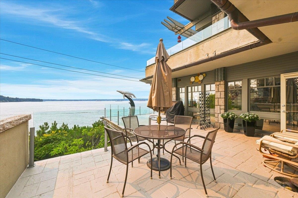 1952 Bellevue Avenue, West Vancouver, BC, V7V 1B5 - 32