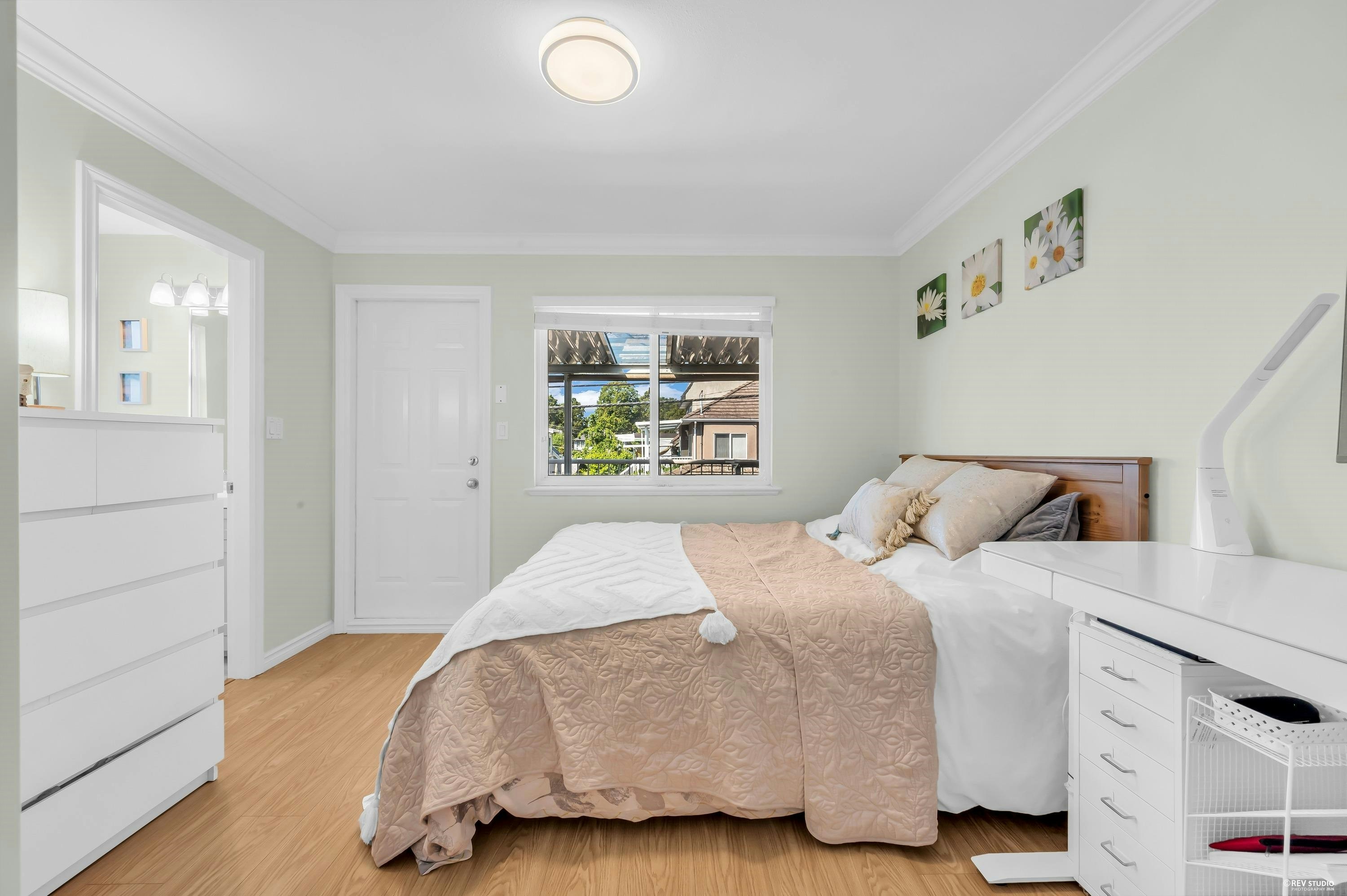 6925 Main Street, Vancouver, BC, V5X 3H6 - 18