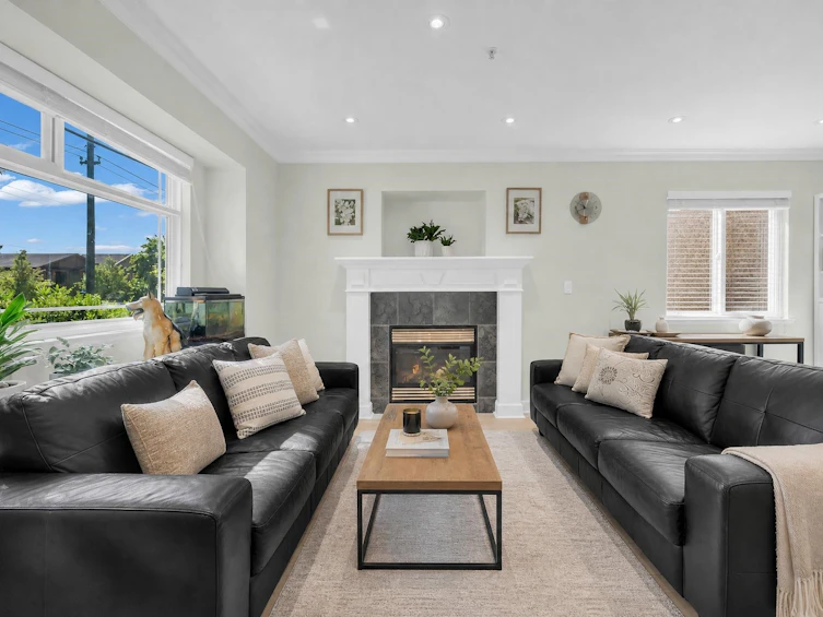 6925 Main Street, Vancouver, BC, V5X 3H6 - 5