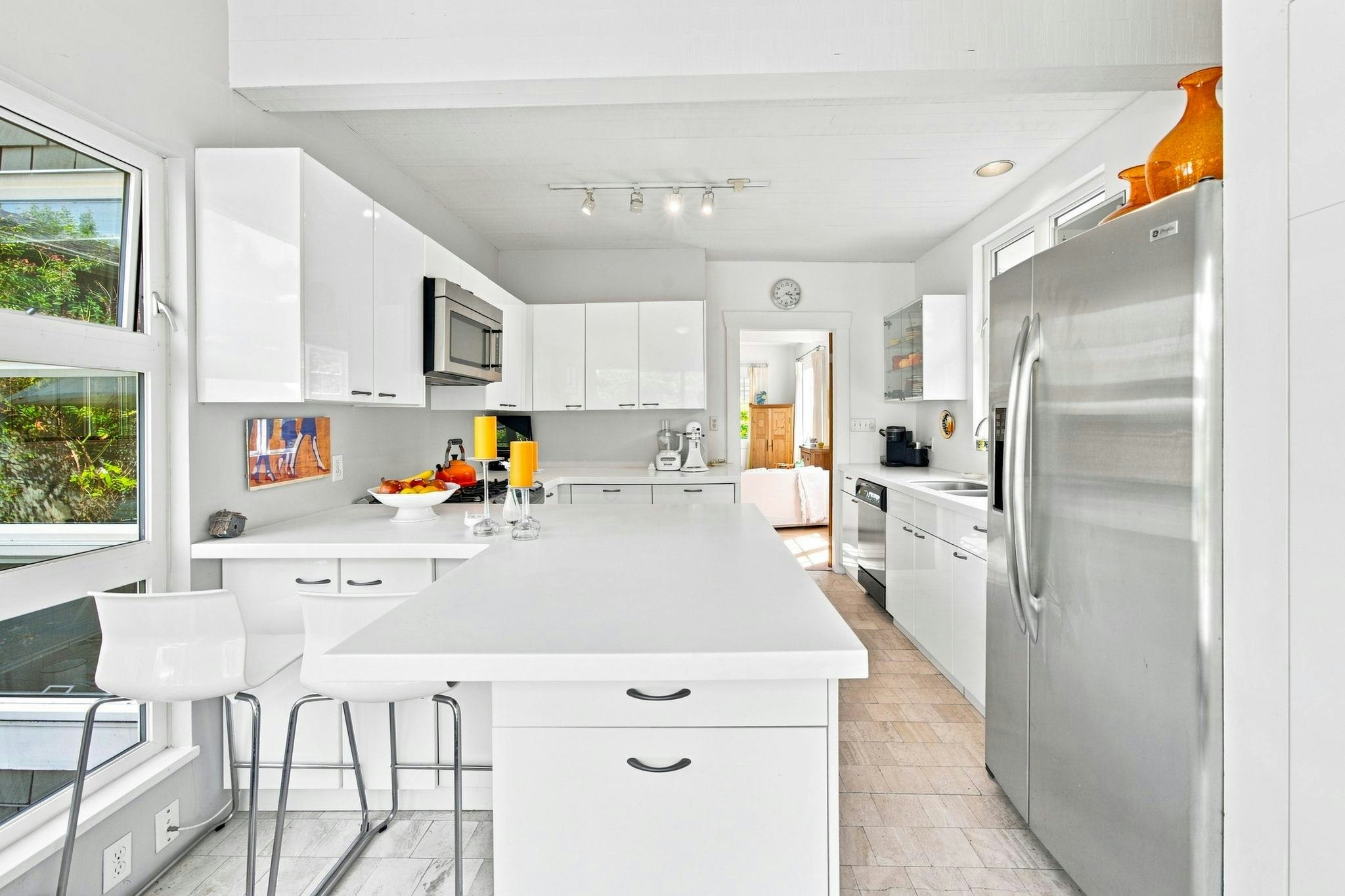 2433 Mathers Avenue, West Vancouver, BC, V7V 2H9 - 10