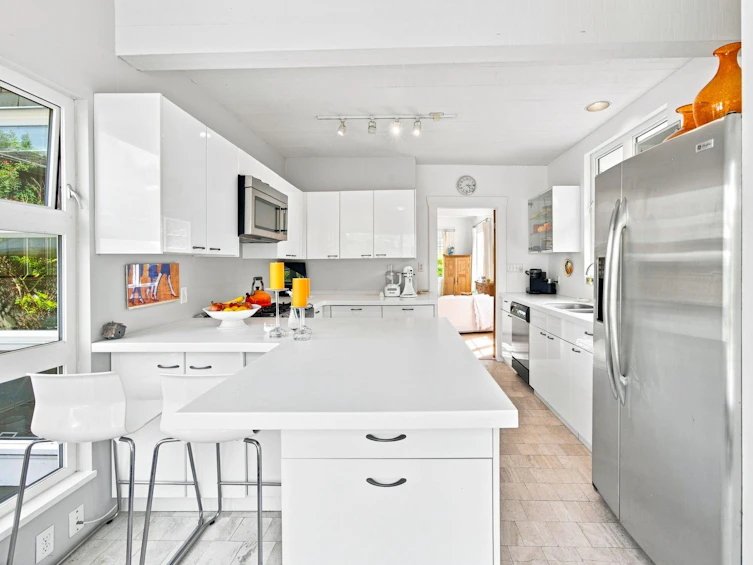 2433 Mathers Avenue, West Vancouver, BC, V7V 2H9 - 10