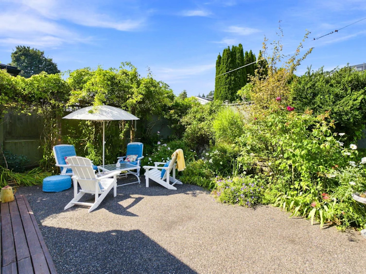2433 Mathers Avenue, West Vancouver, BC, V7V 2H9 - 32