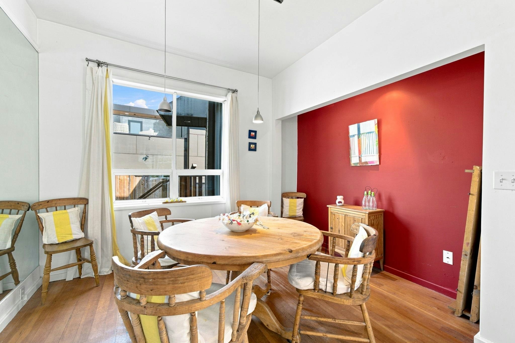 2433 Mathers Avenue, West Vancouver, BC, V7V 2H9 - 6