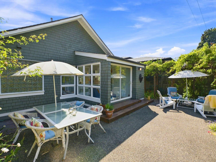 2433 Mathers Avenue, West Vancouver, BC, V7V 2H9 - 31