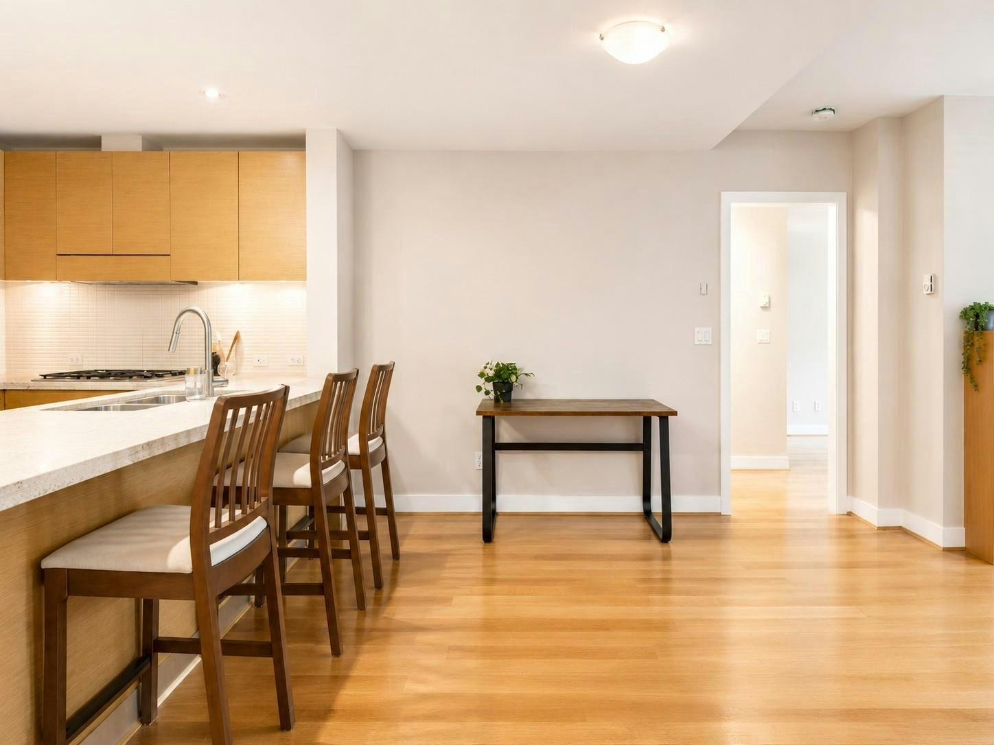 107-6015 Iona Drive, Vancouver, BC, V6T 2J4 - 7
