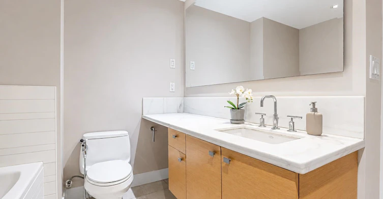107-6015 Iona Drive, Vancouver, BC, V6T 2J4 - 19