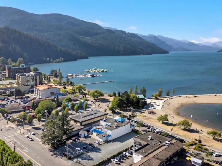 853 Willow Place, Harrison Hot Springs, BC, V0M 1K0 - 34