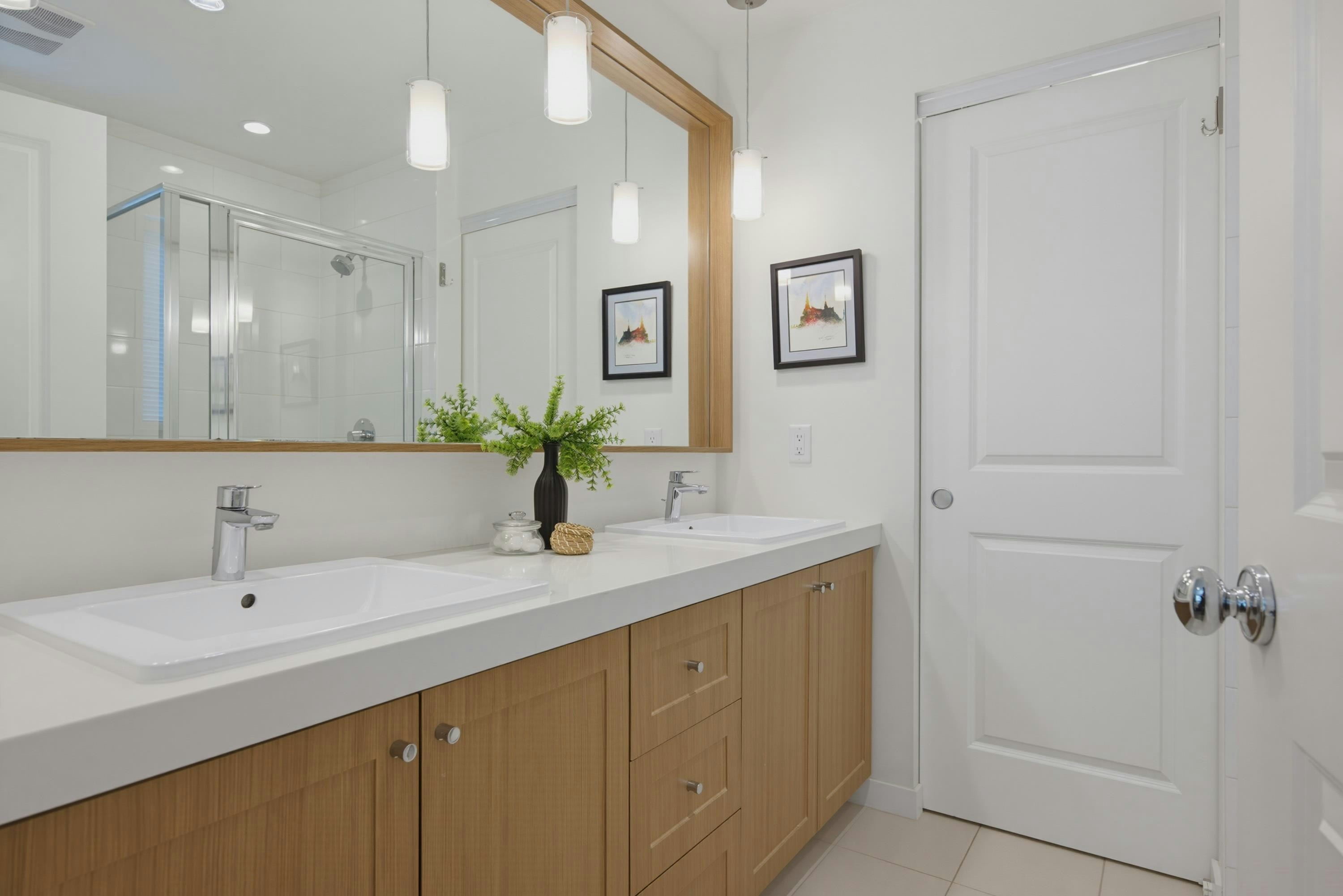 23-8476 207a Street, Langley, BC, V2Y 0S6 - 22