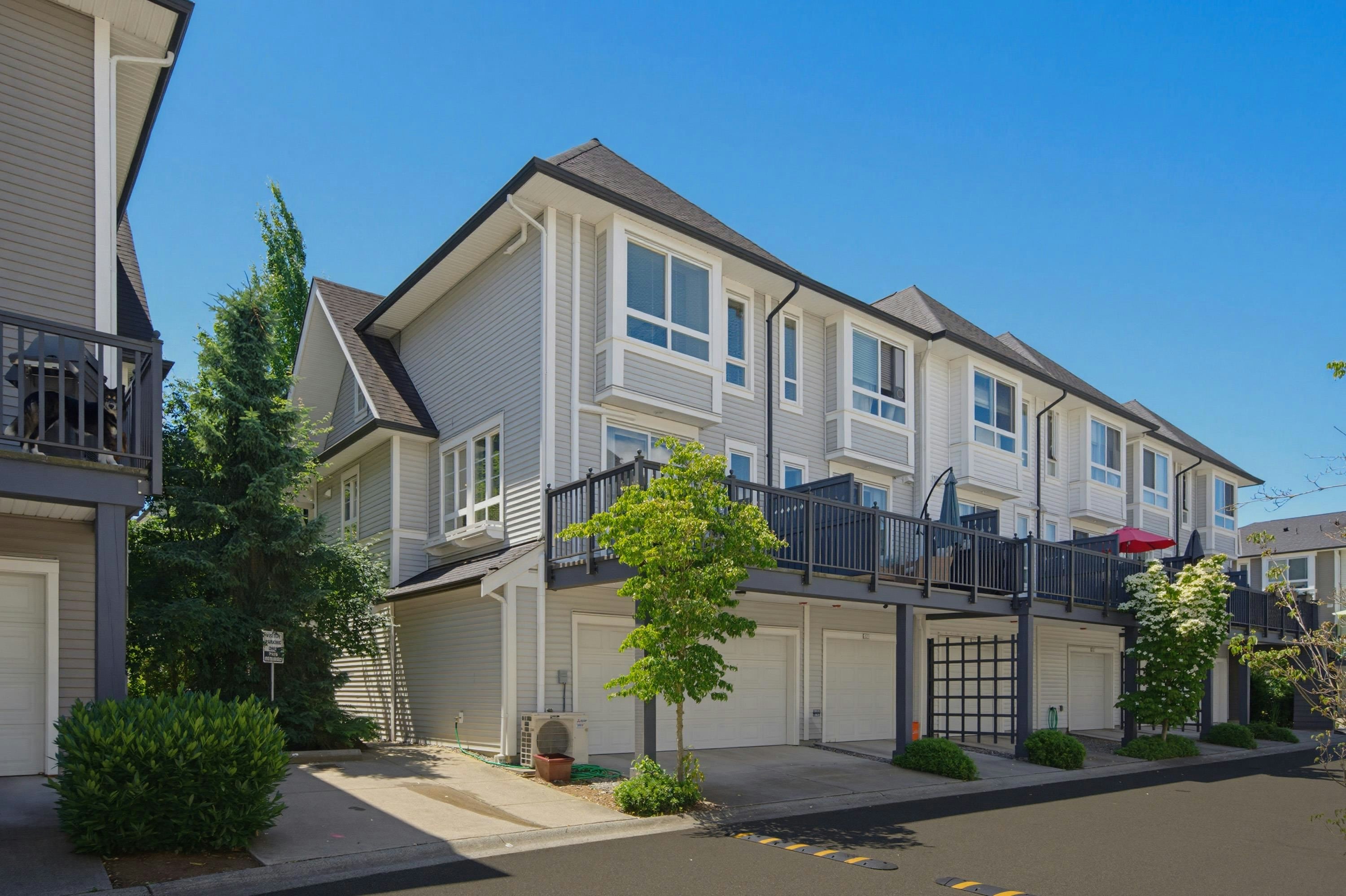 23-8476 207a Street, Langley, BC, V2Y 0S6 - 3
