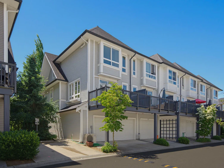 23-8476 207a Street, Langley, BC, V2Y 0S6 - 3