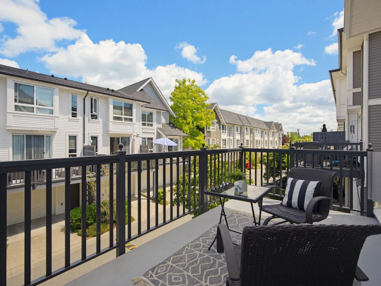 23-8476 207a Street, Langley, BC, V2Y 0S6 - 8