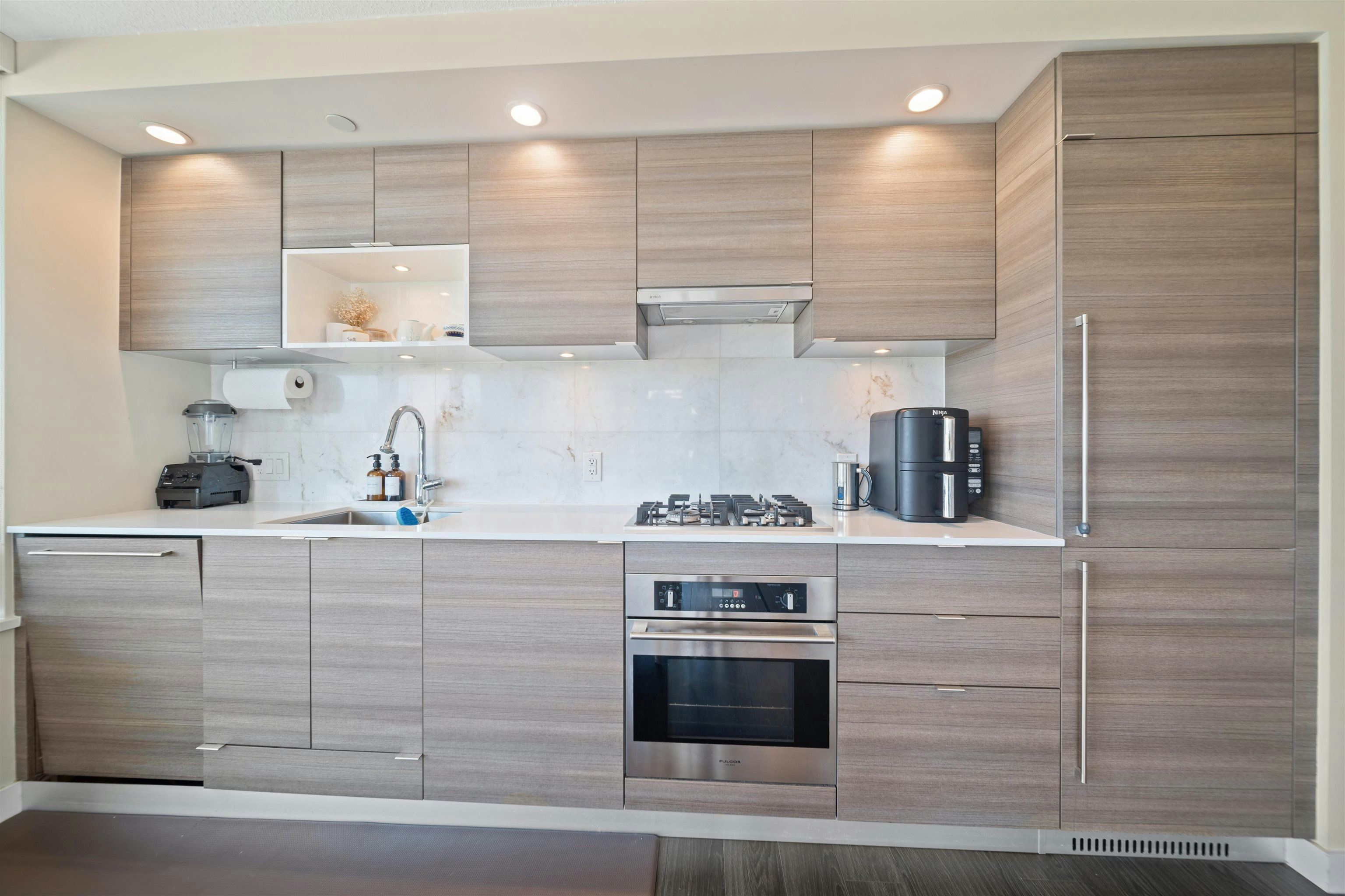 602-602 Como Lake Avenue - 4