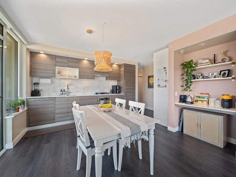 602-602 Como Lake Avenue, Coquitlam, BC, V3J 0G2 - 3
